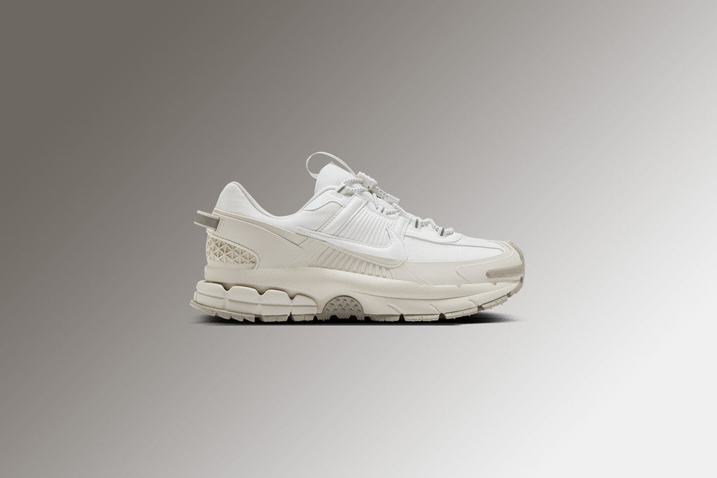 Zoom Vomero Roam - Summit White/Light Bone