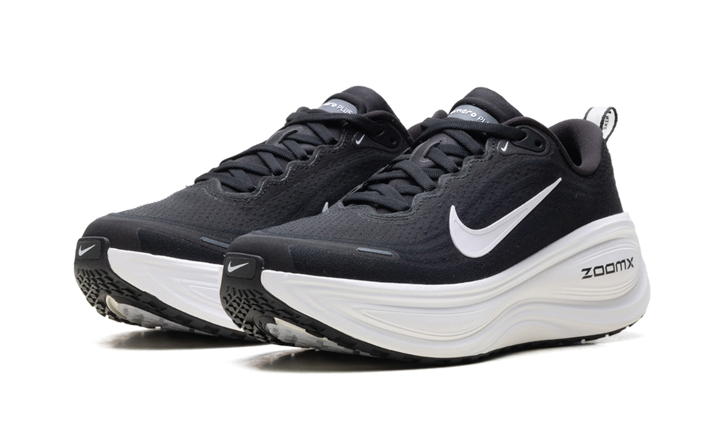 Vomero Plus WMNS"Black White" HV8154 002